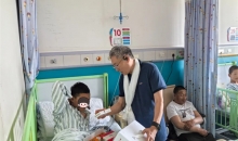中国红十字基金会一行探望在枣庄、郑州接受治疗的西藏先心病患儿